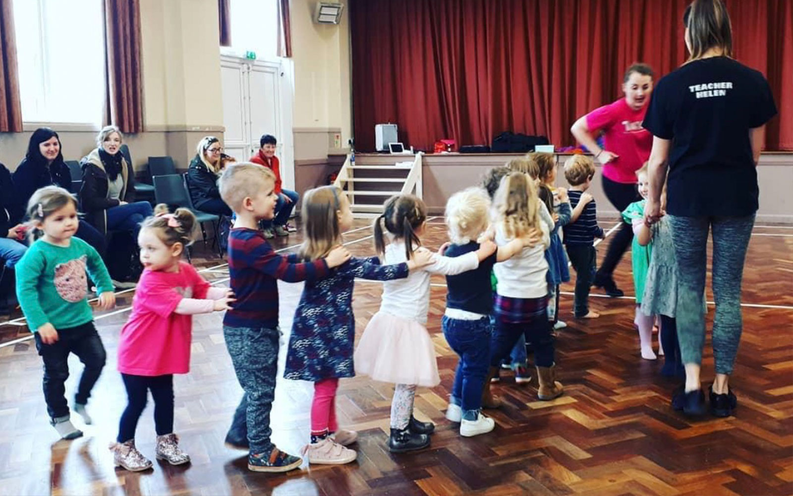 Musical Theatre Tots